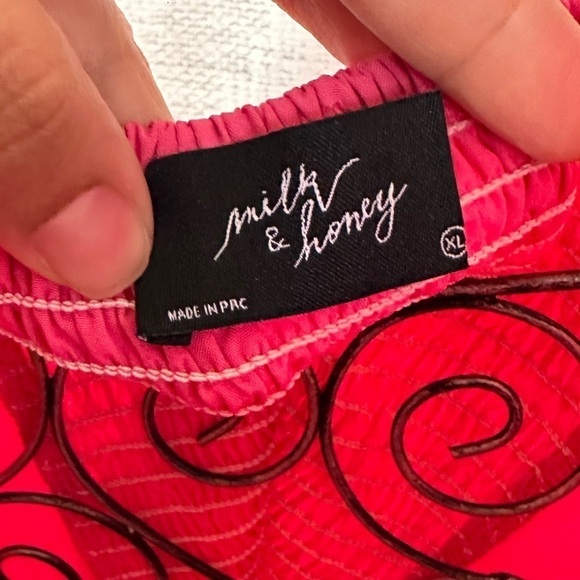 Milk & Honey pink puff sleeve cropped top size XL - Picture 3 of 9